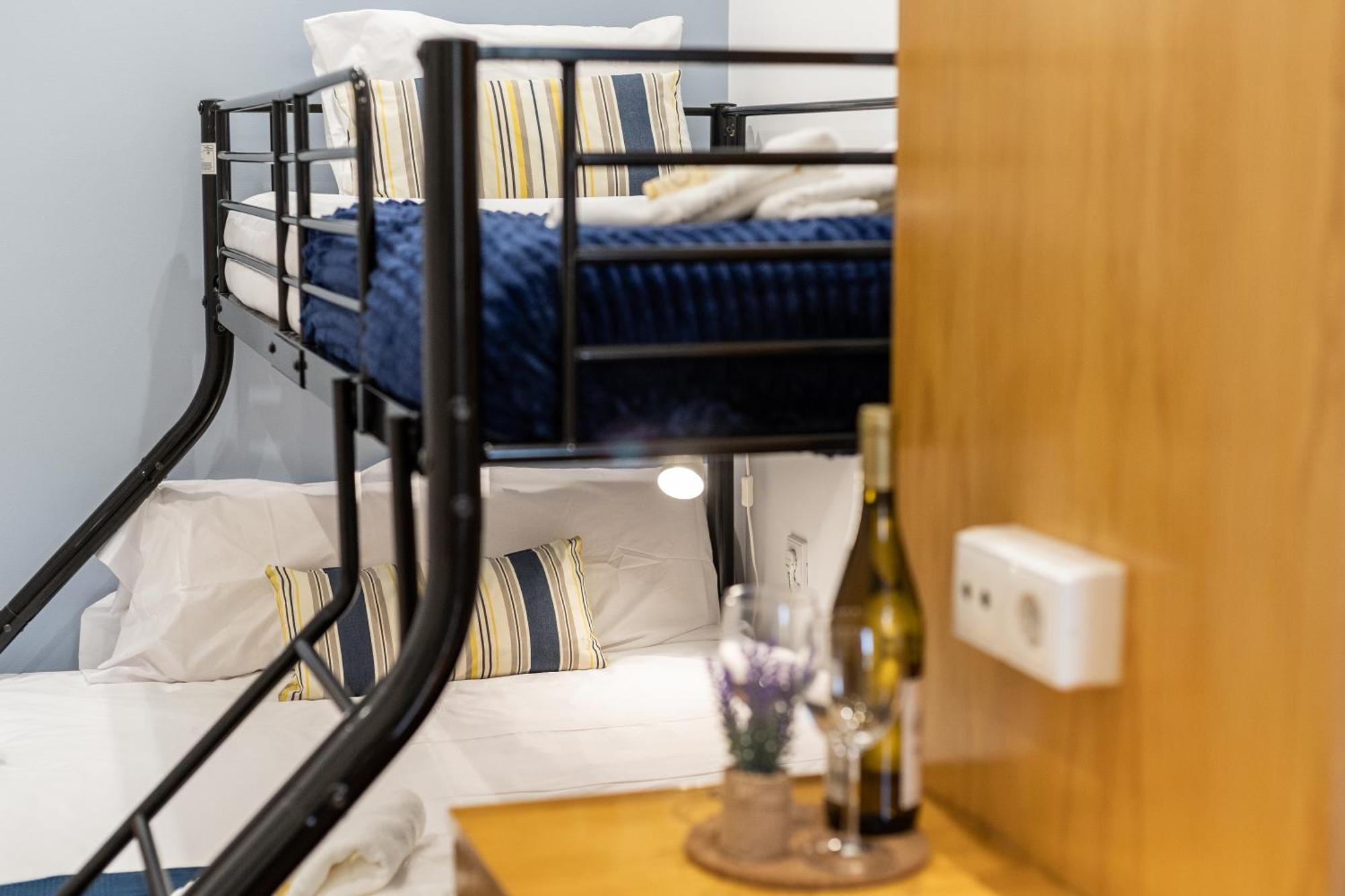 733 Costa Cabral Metro Residence 波尔图 客房 照片
